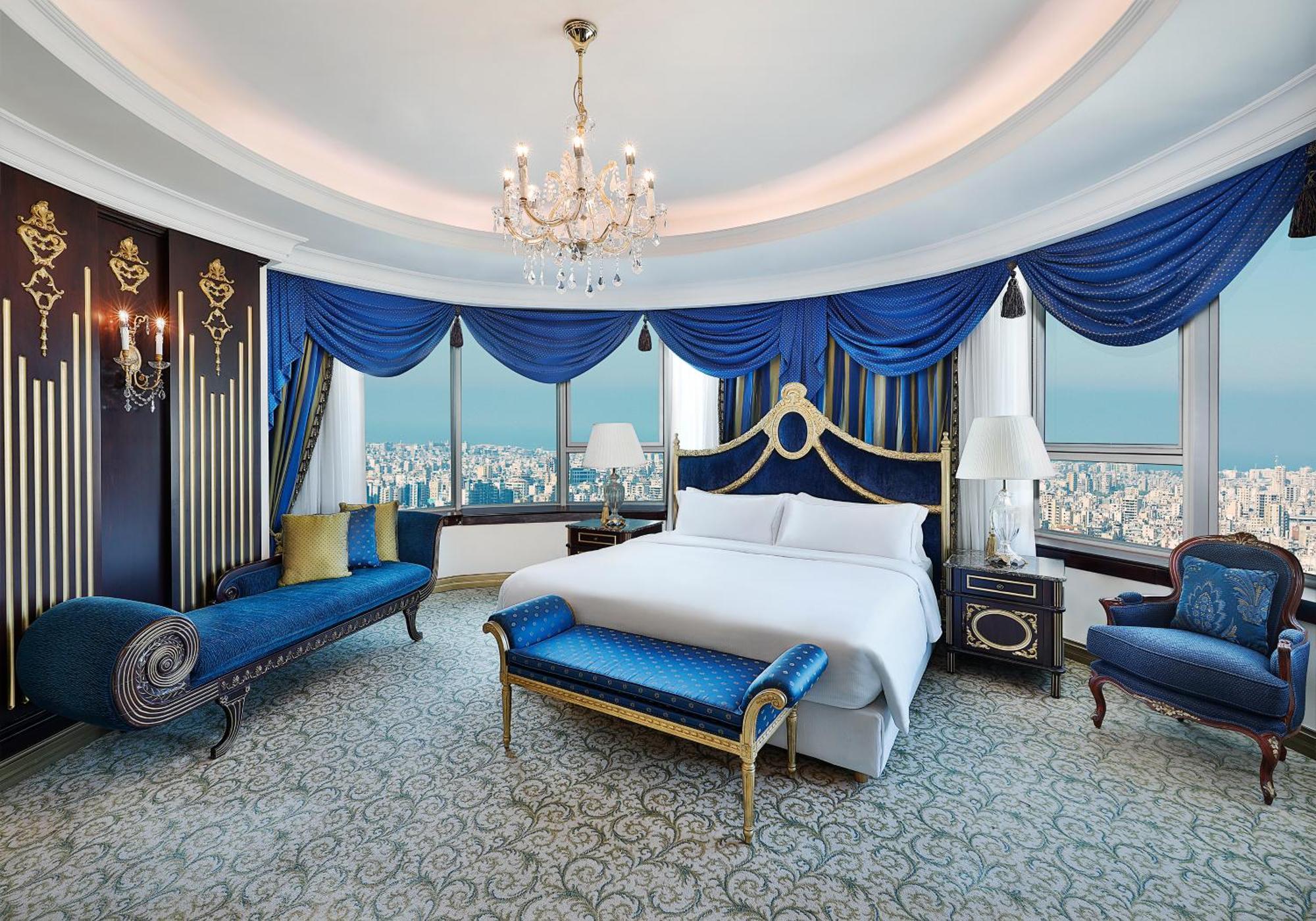 Отель Al Habtoor Grand Бейрут Экстерьер фото